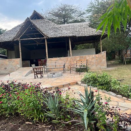 Sunset Camp Hotel Narok Exterior photo