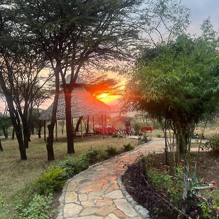 Sunset Camp Hotel Narok Exterior photo